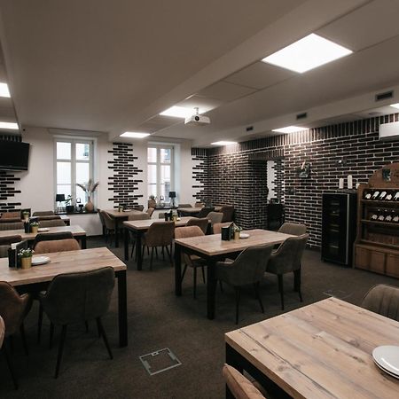 Penzion U Kubesa - Adults Only Kroměříž Kültér fotó