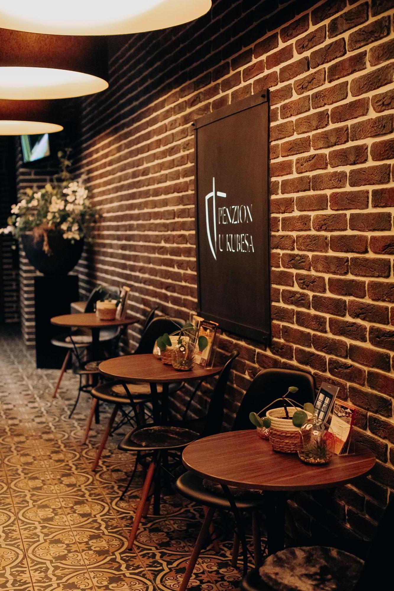 Penzion U Kubesa - Adults Only Kroměříž Kültér fotó